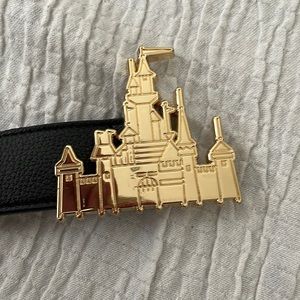 Disneyland castle gold belt sz 1x-3X